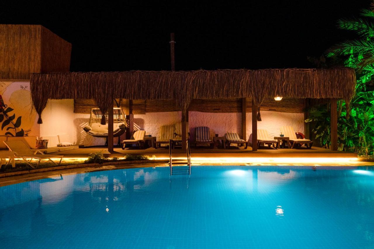 Lale Lodge Hotel Alacati Exterior foto