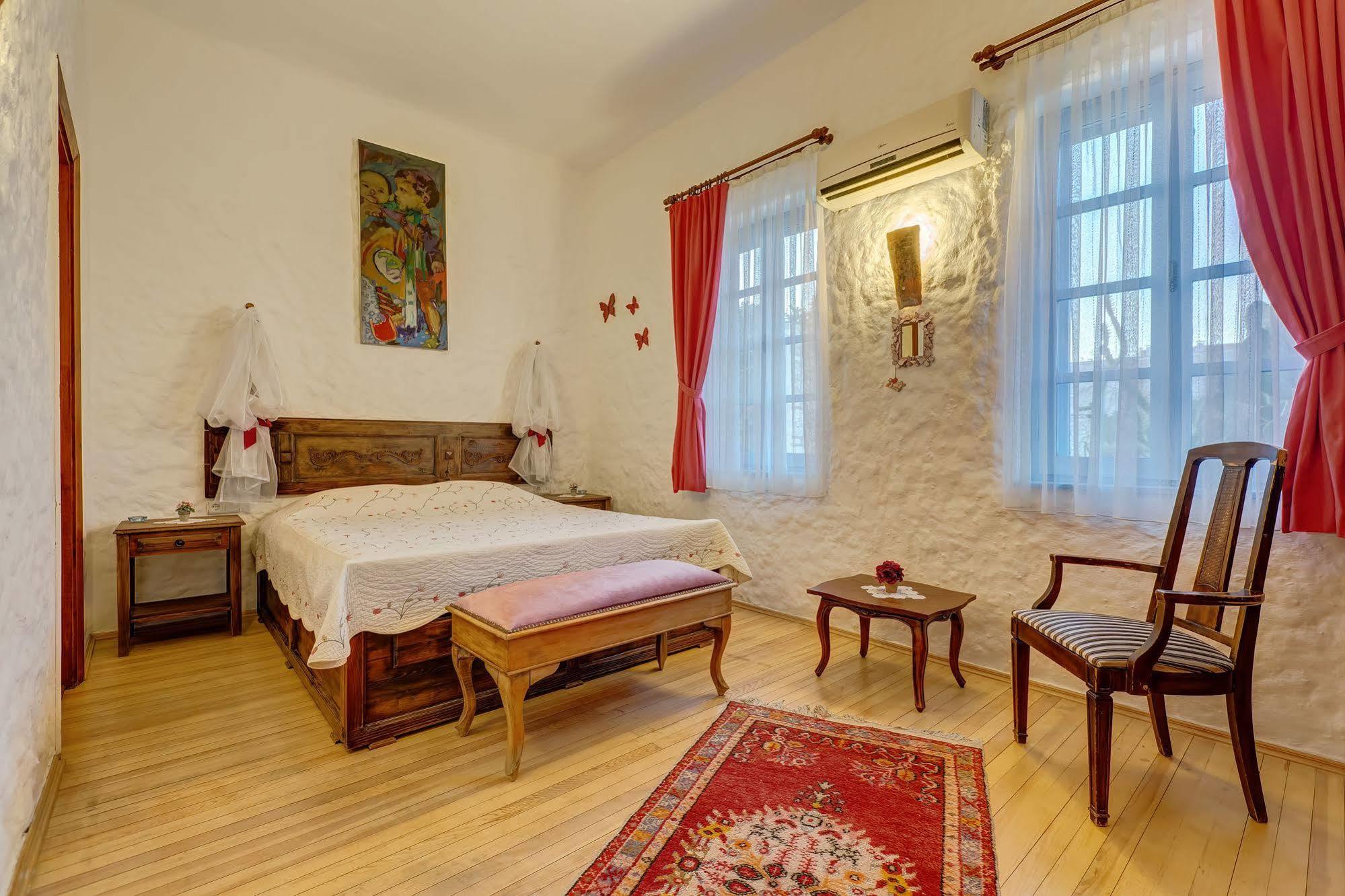Lale Lodge Hotel Alacati Exterior foto